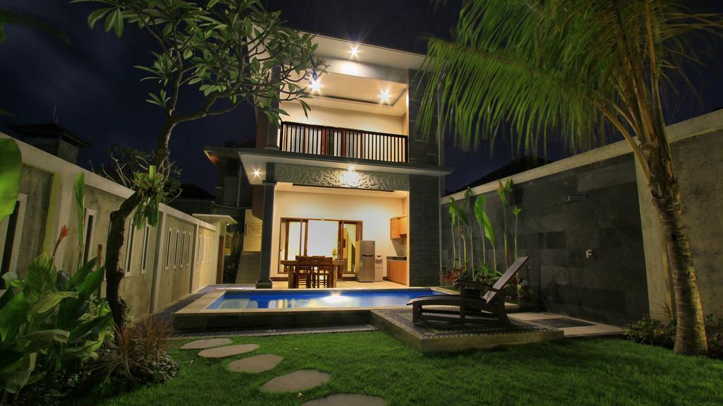 The Surya Kuta Villa Luaran gambar
