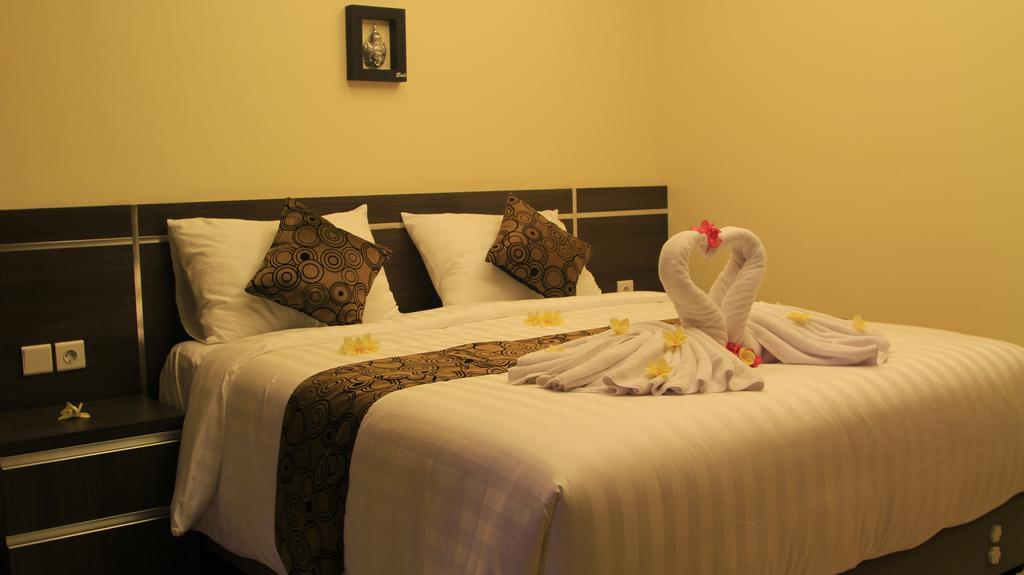 The Surya Kuta Villa Luaran gambar