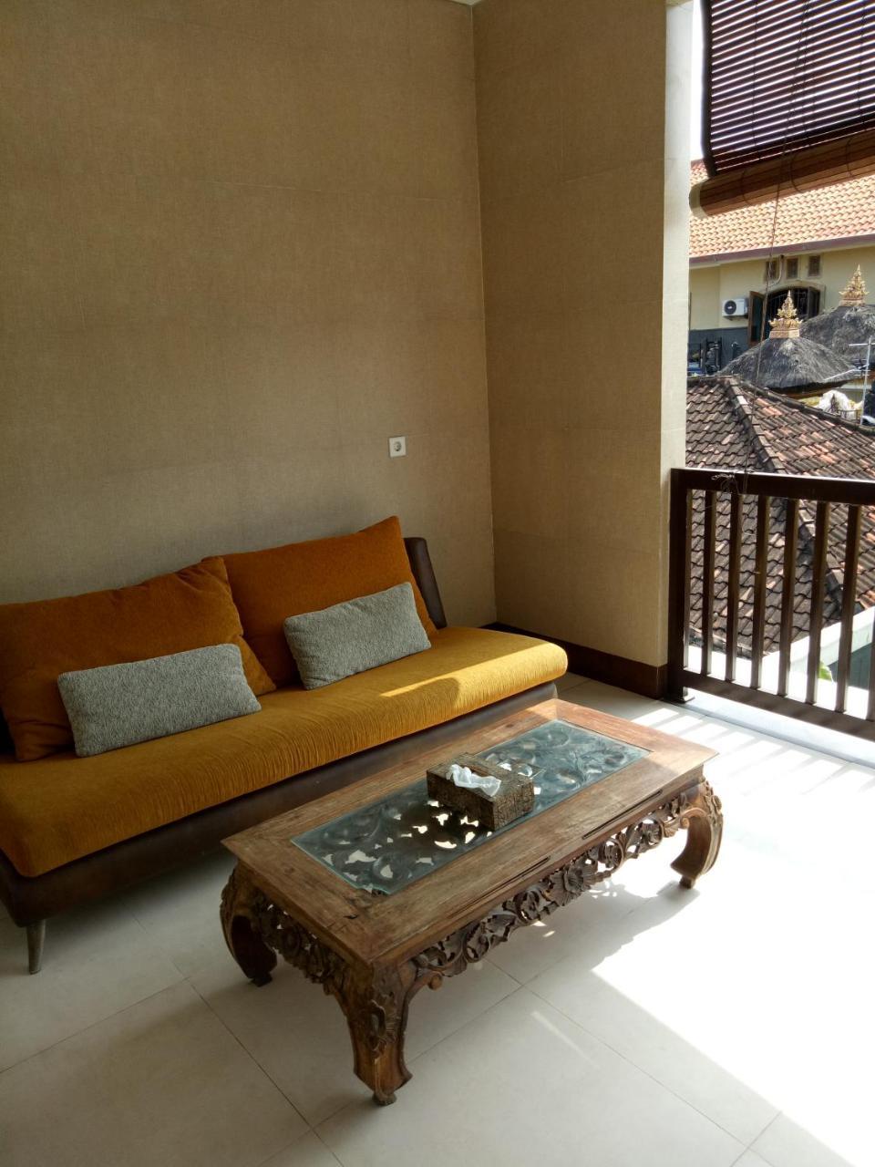 The Surya Kuta Villa Luaran gambar
